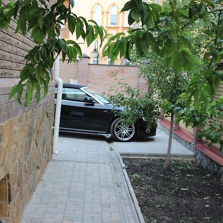 Barin House Hotel Sumy Luaran gambar