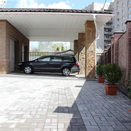 Barin House Hotel Sumy Luaran gambar